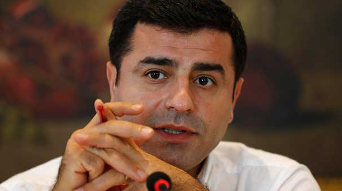 Demirtaş Erdoğan\'ı Arayarak Kutladı