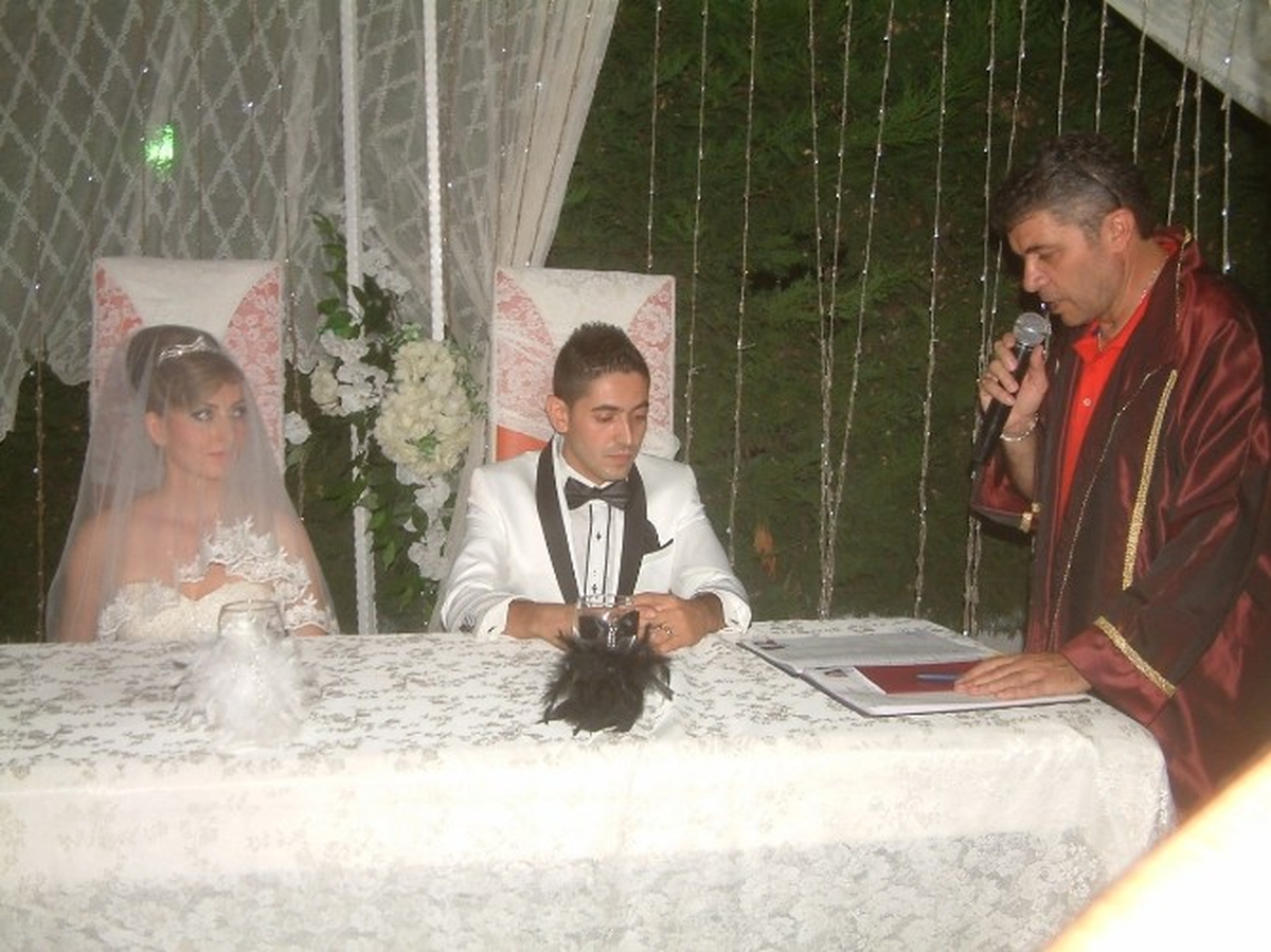 Edremitli Gazetecinin Mutlu Günü