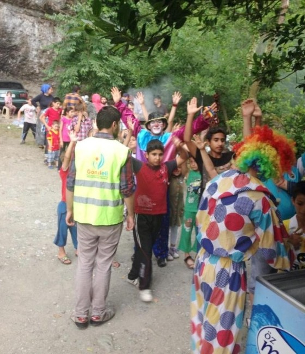 Gönüleli Derneği, Yetimleri Sevindirdi