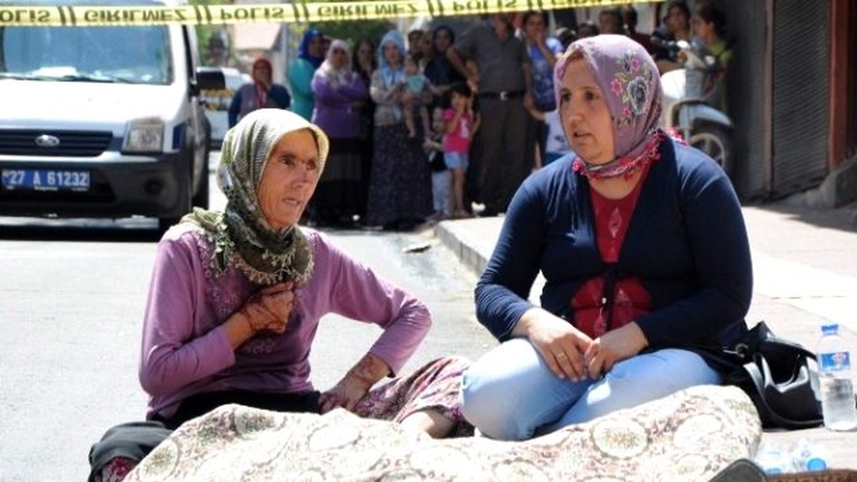 Kafasının Üzerinden Otobüs Geçen Şahıs Hayatını Kaybetti