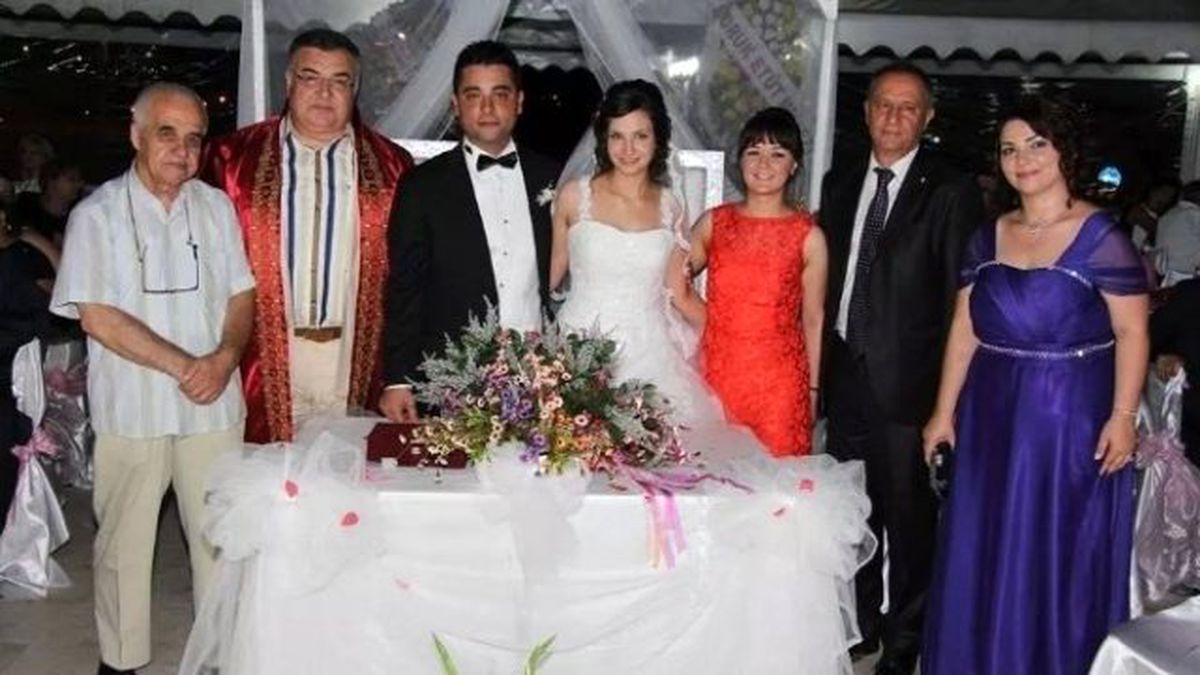 Kırklareli Belediye Başkanı Kesimoğlu, Başkan Yardımcısının Kızının Nikahını Kıydı