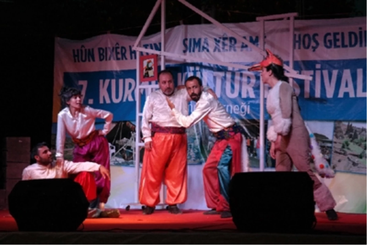Kurmeş\'te İmece Usulü Festival