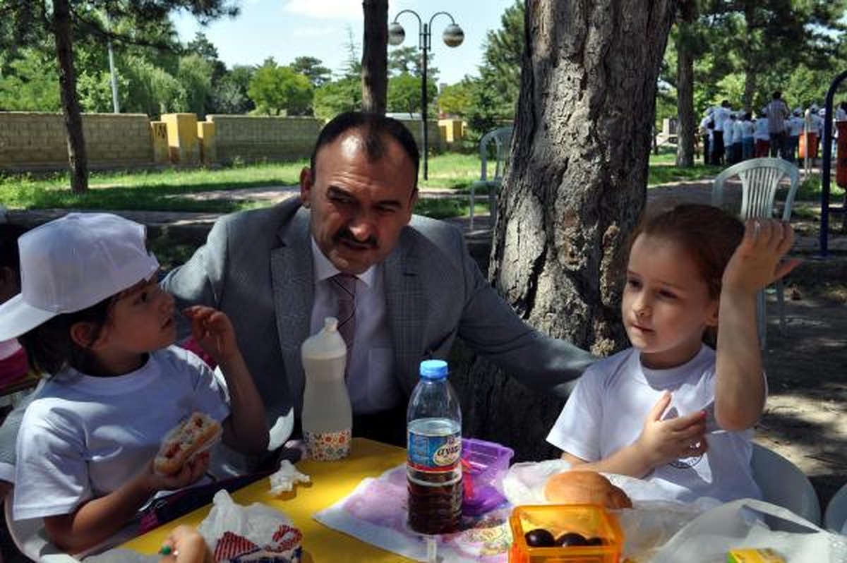 Milli Eğitim Müdürü\'nden Sert Açıklama