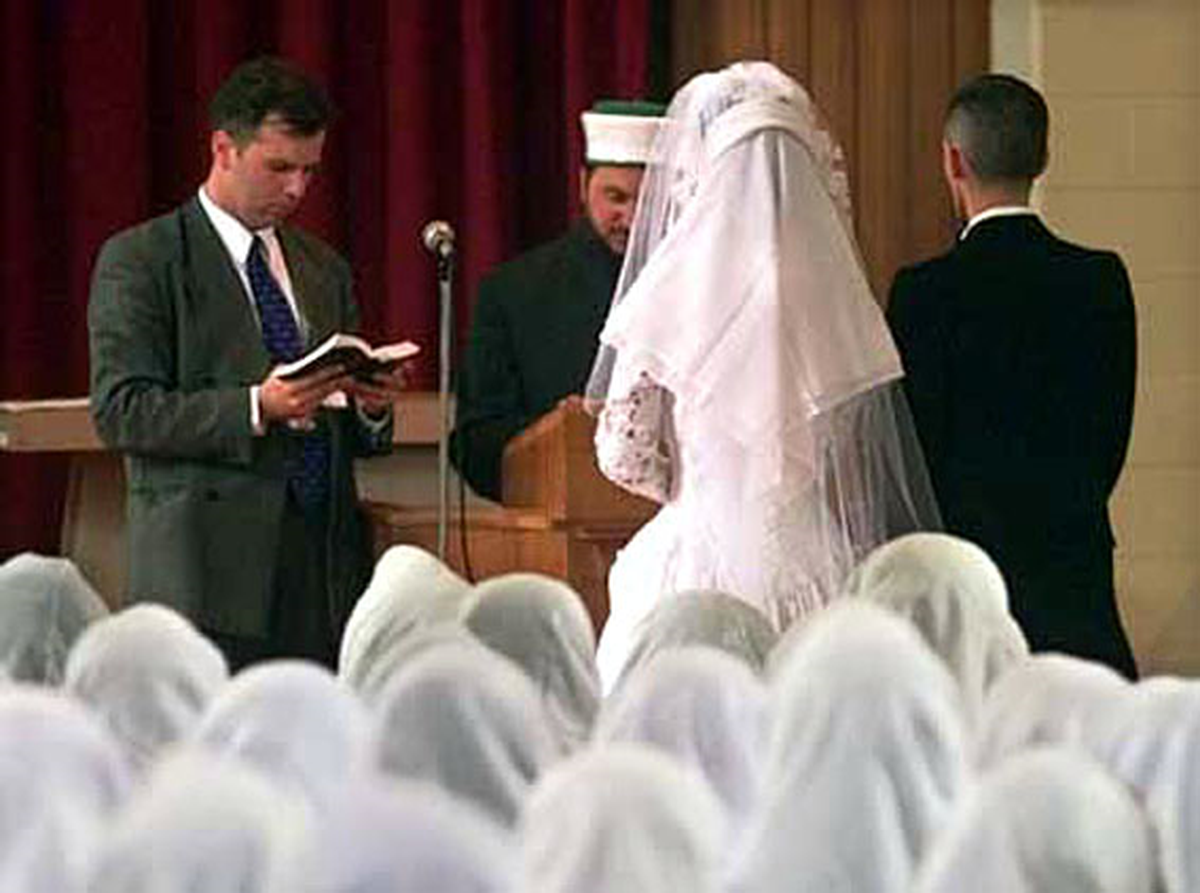 Resmi Nikah Kıymayınca Şikayetçi Oldu