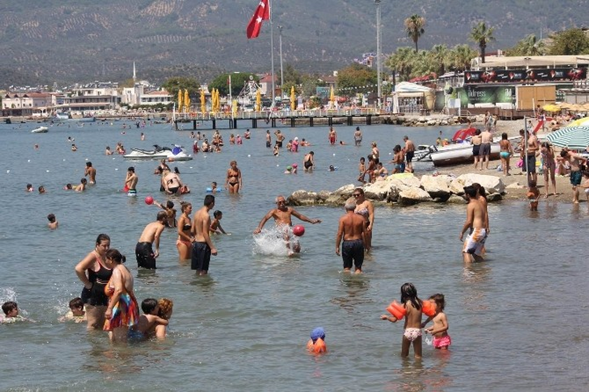 Sahiller Seçimler Sonrası Tekrar Doldu