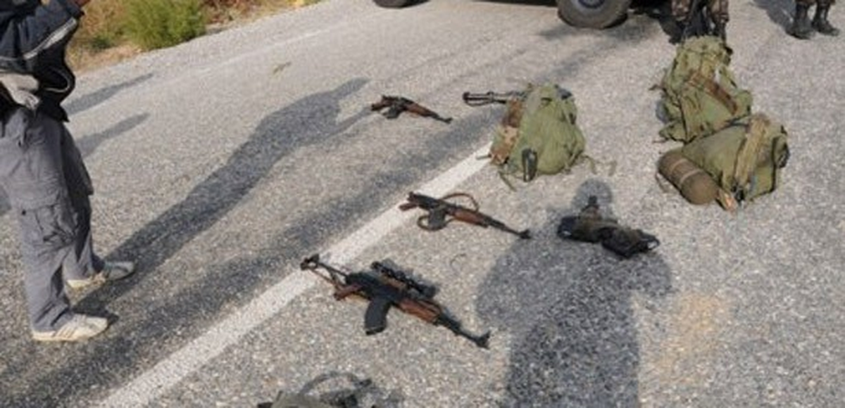 Şırnak\'ta 15 PKK Mensubu Teslim Oldu