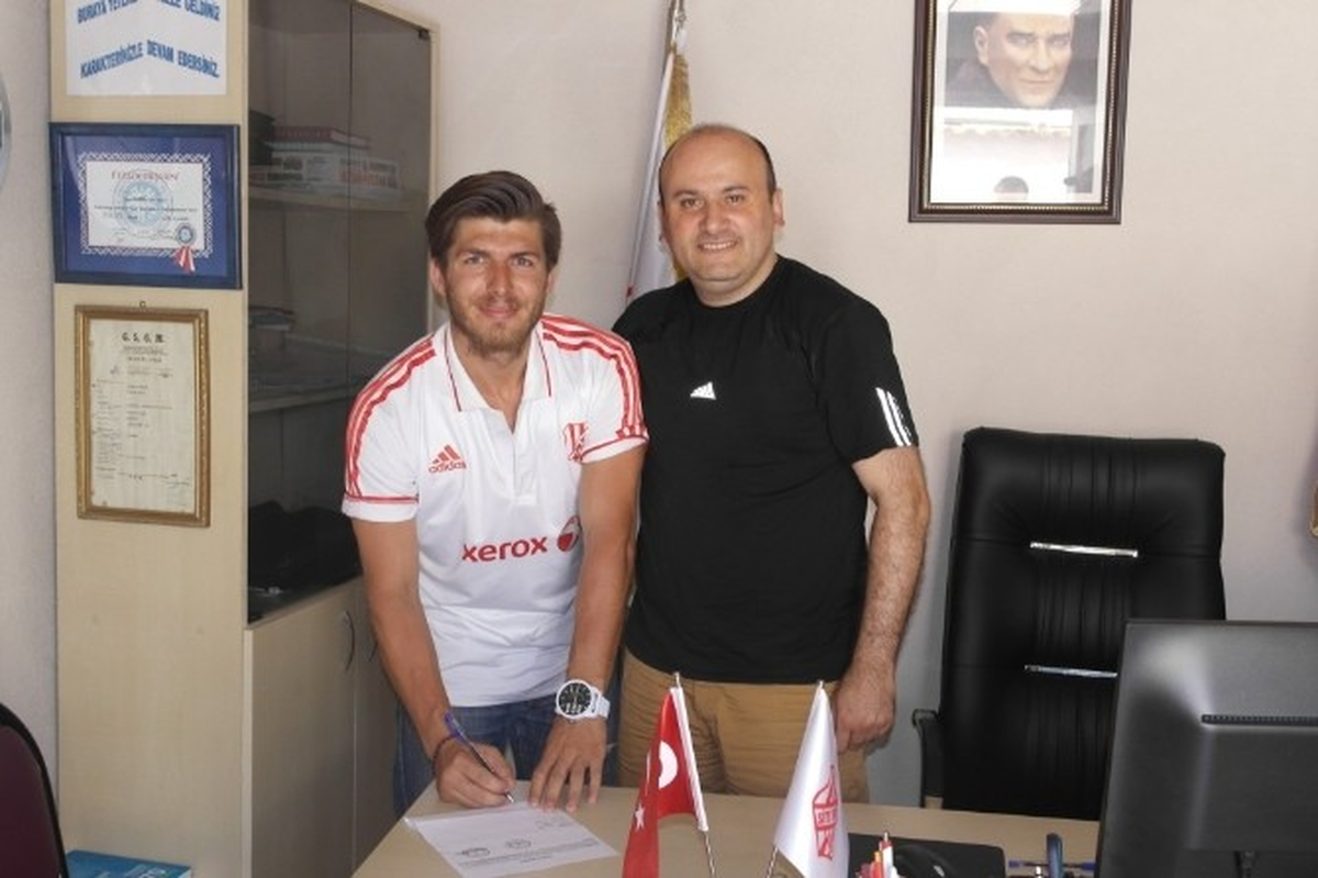 Sitespor, Çelik\'le Nikah Tazeledi