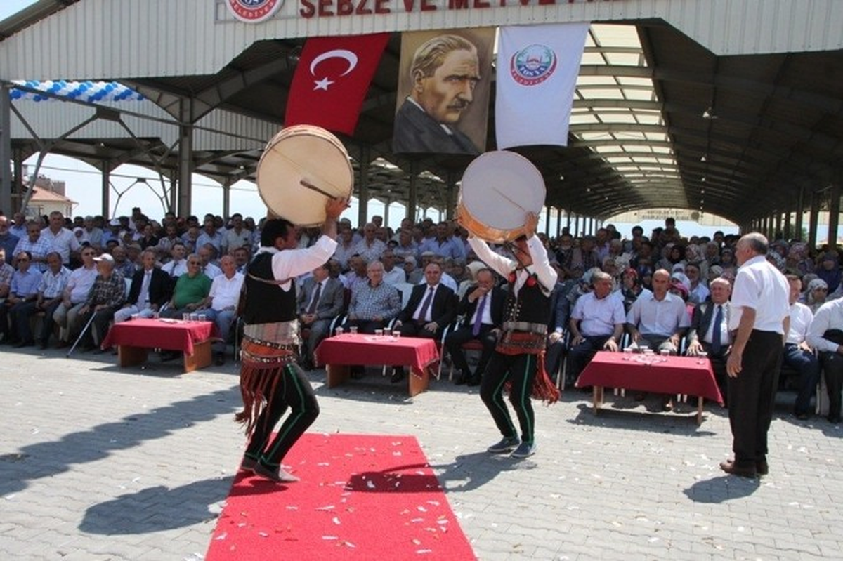 Tosya\'da Pazaryeri\'nin Açılışı Yapıldı
