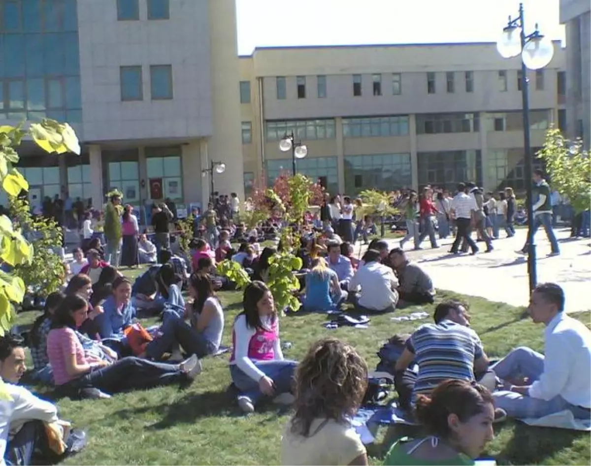 Uşak Üniversitesi\'ne 89 Ülkeden Başvuru