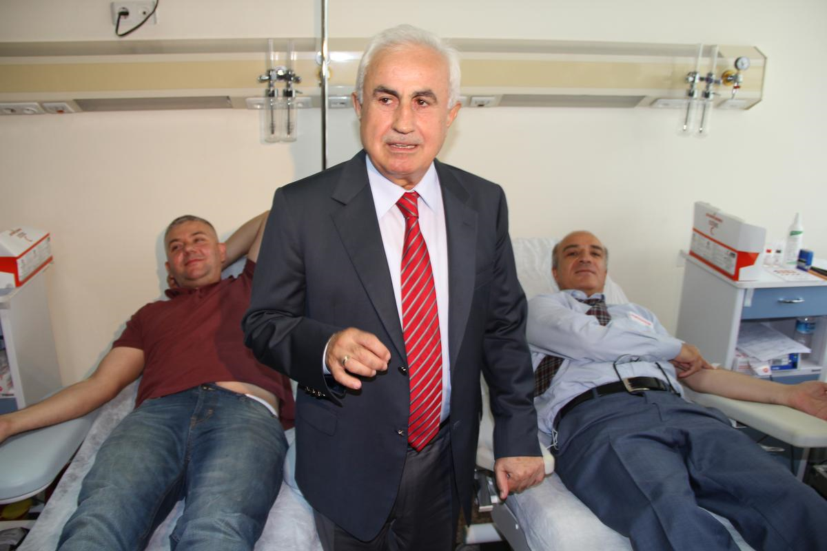 Validen, Kan Bağışı Çağrısı