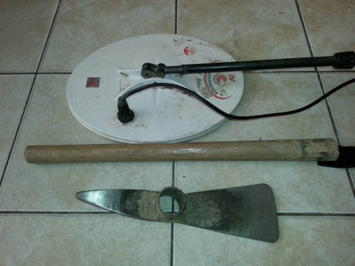 Yozgat\'ta Kaçak Kazı Yapan Baba ve Oğlu Yakalandı