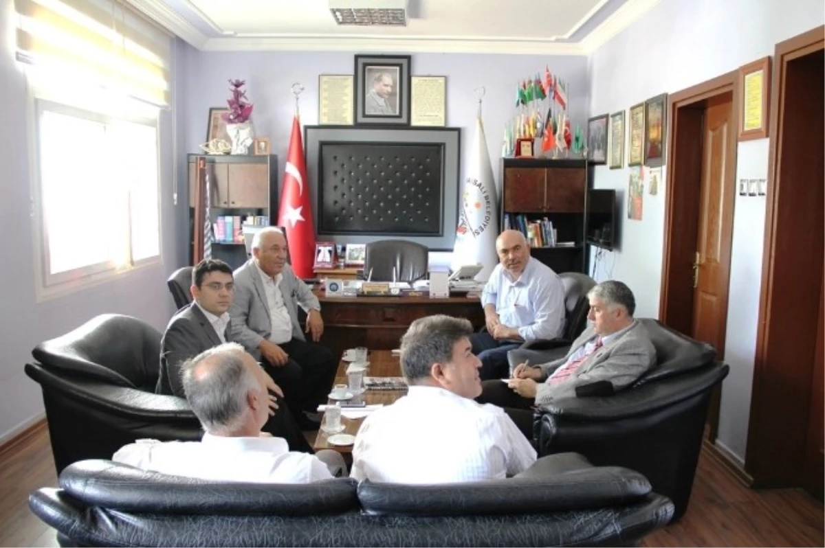 Adana Vali Yardımcısı Durmuş Gencer\'den Aslan\'a Ziyaret