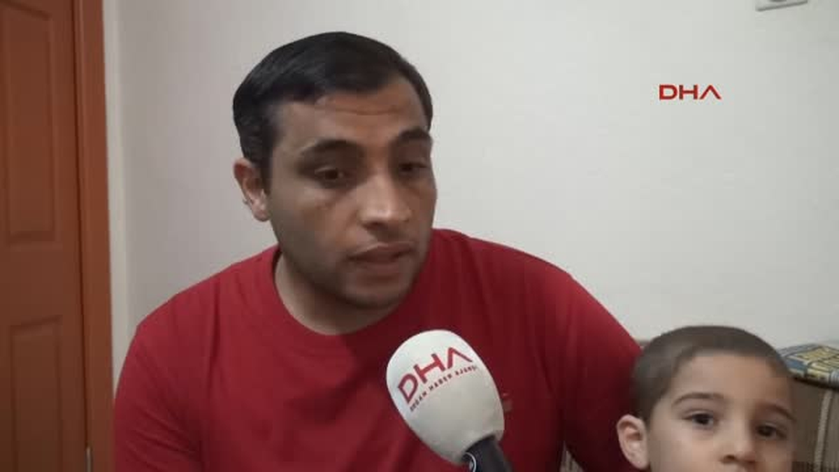 Cep Telefonuna Gelen Mesaj, Filistin\'deki Ailesini Kurtardı