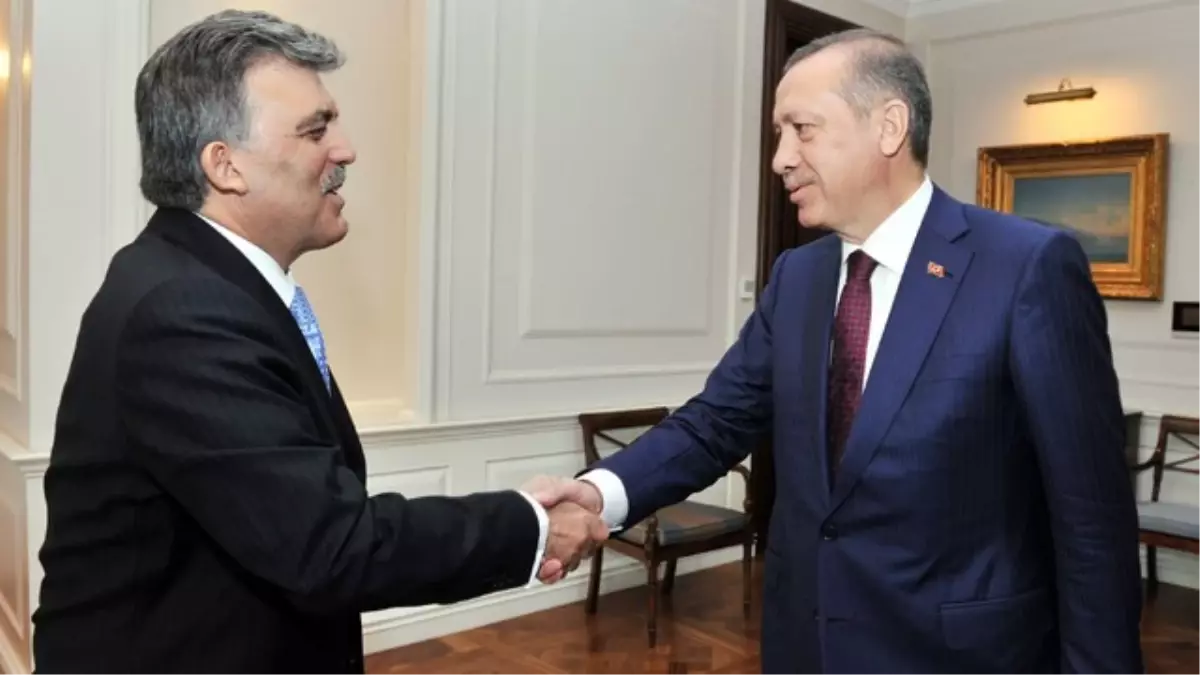 Cumhurbaşkanı Gül ve Erdoğan Resepsiyonun Ardından 1 Saat Görüştü