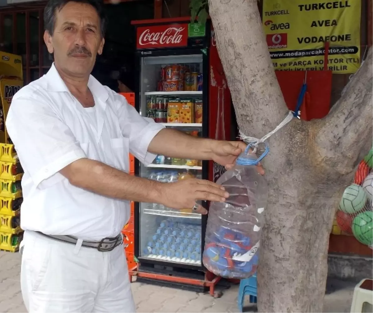 Örnek Muhtar Engelliler İçin Kapak Topluyor