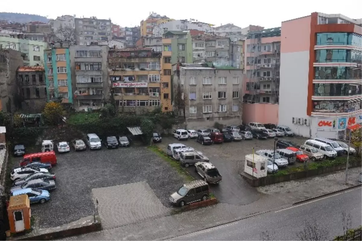 Trabzon\'da Otapark Sorununa Katlı Otopark Çözümü