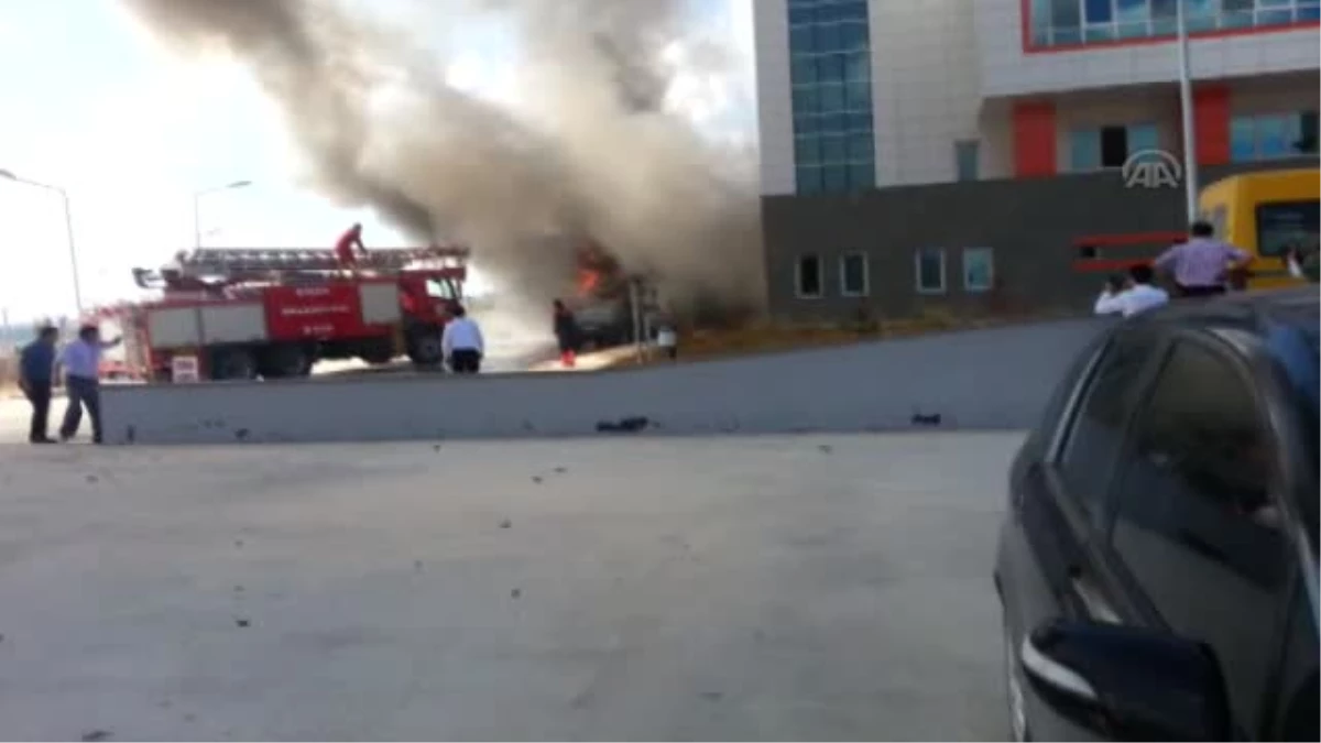 Ambulansta Korkutan Yangın