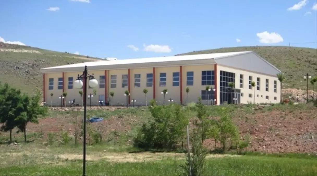 Arapgir Myo Salonuna Aslanoğlu'nun İsmi Verildi