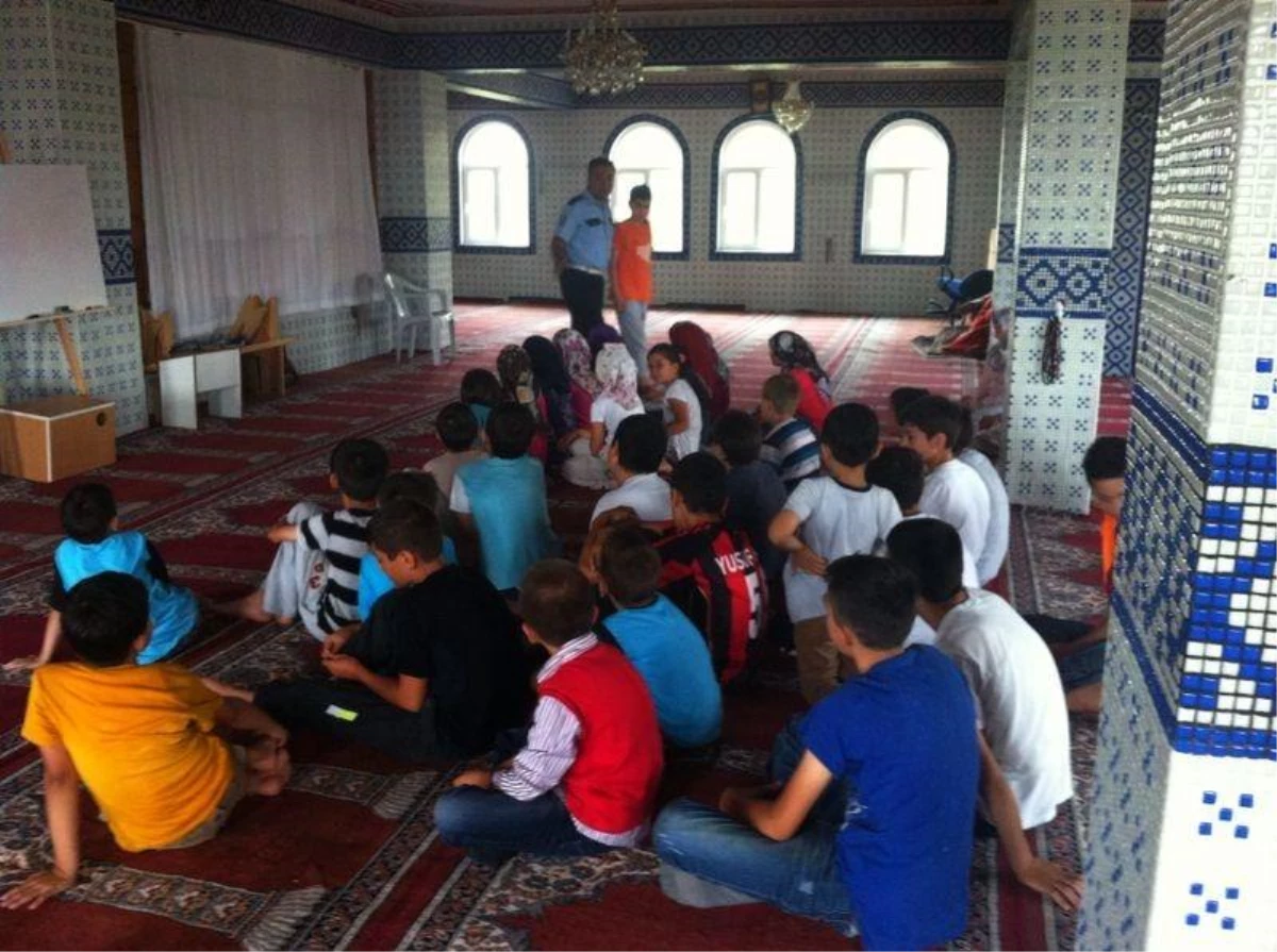 Bafra\'da Kuran Kursu Öğrencilerine Trafik Eğitimi