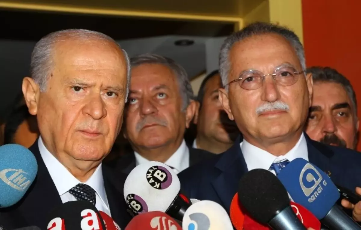 Bahçeli\'den "İstifa" Yorumu