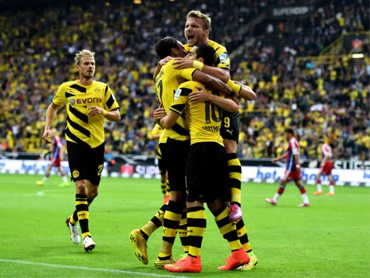 Dortmund Bayern\'i Dize Getirdi: 2-0