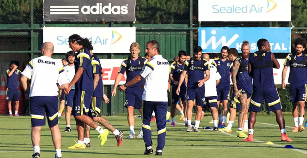 Fenerbahçe Antrenmanında 3 Futbolcu Sakatlandı