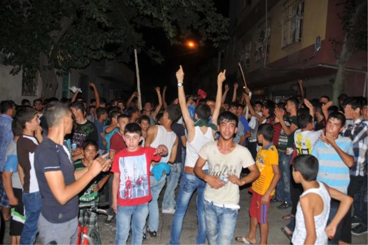 Gaziantep\'te Suriyeliler ile Vatandaşlar Çatıştı: 10 Yaralı