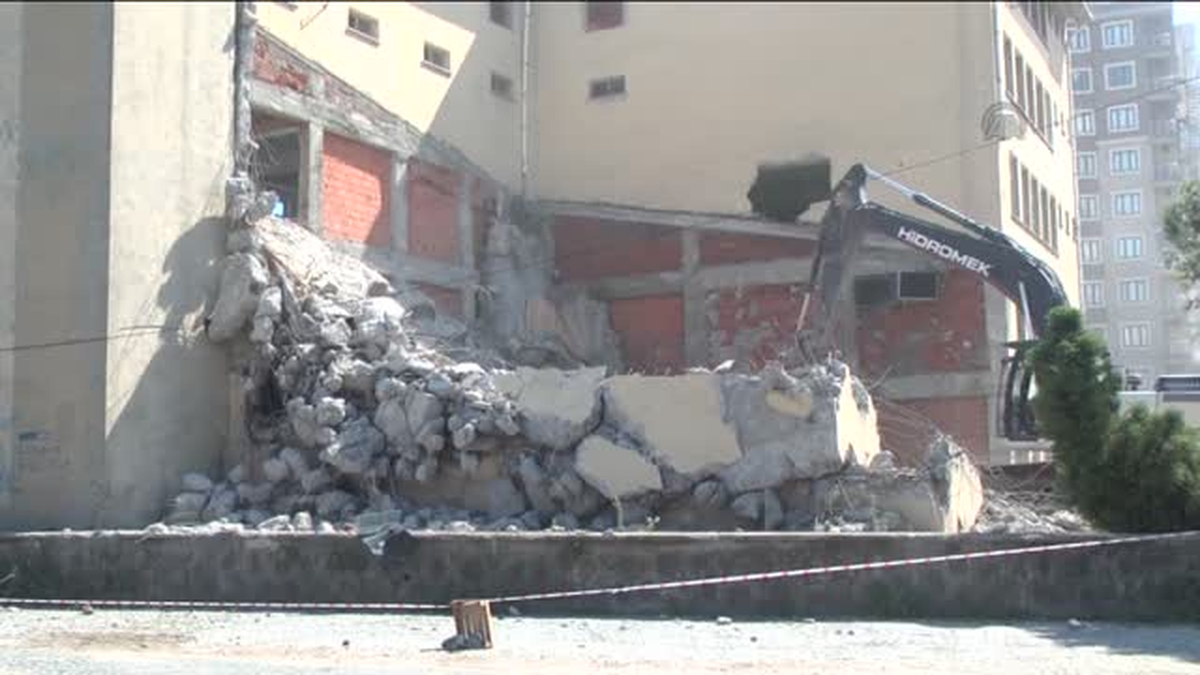 İş yerindeki tahliye bilmecesi yıkım kararıyla sonuçlandı -