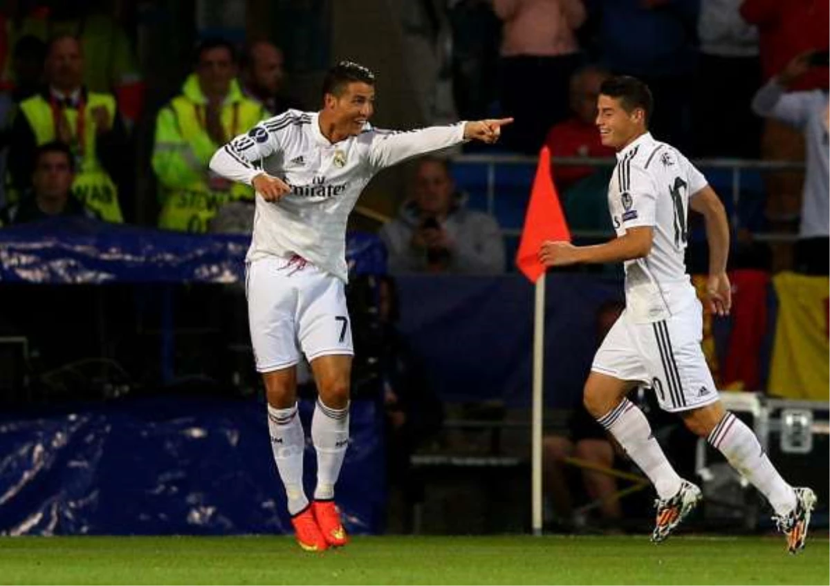 James: Ronaldo ile Oynamak Ayrı Bir Zevk...