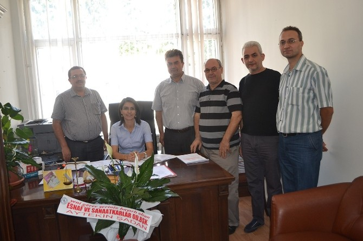 Kula\'nın Yeni Hakimini Ziyaret Ettiler