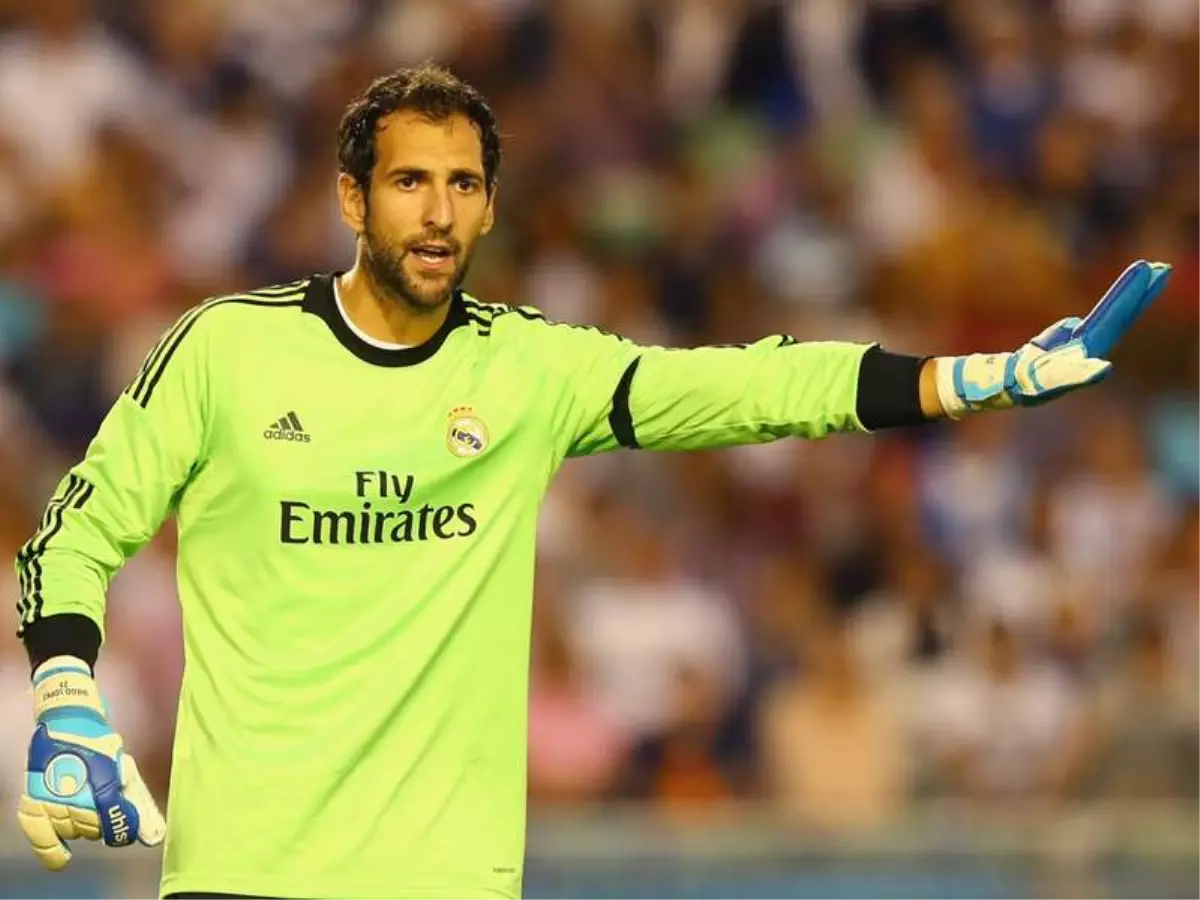 Milan\'dan İki İmza Birden!