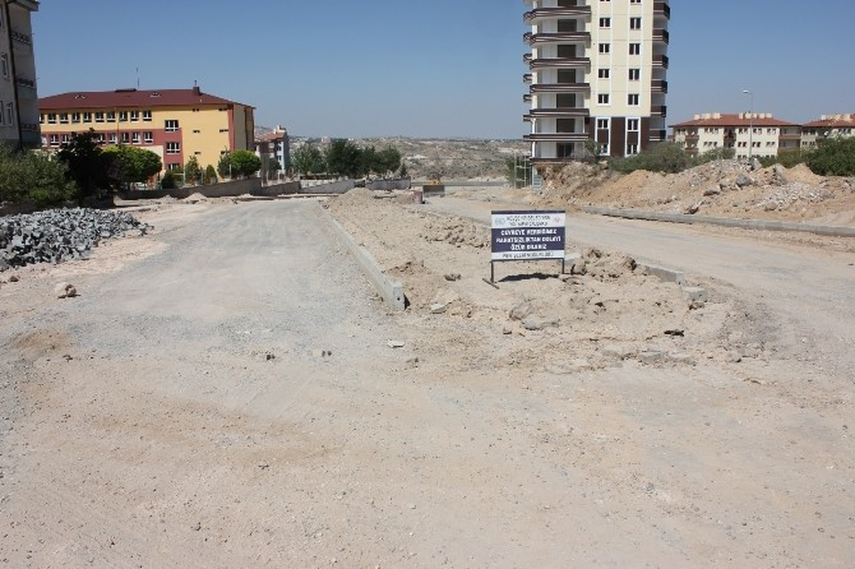 Muhsin Yazıcıoğlu Bulvarında Düzenleme Çalışmaları Sürüyor