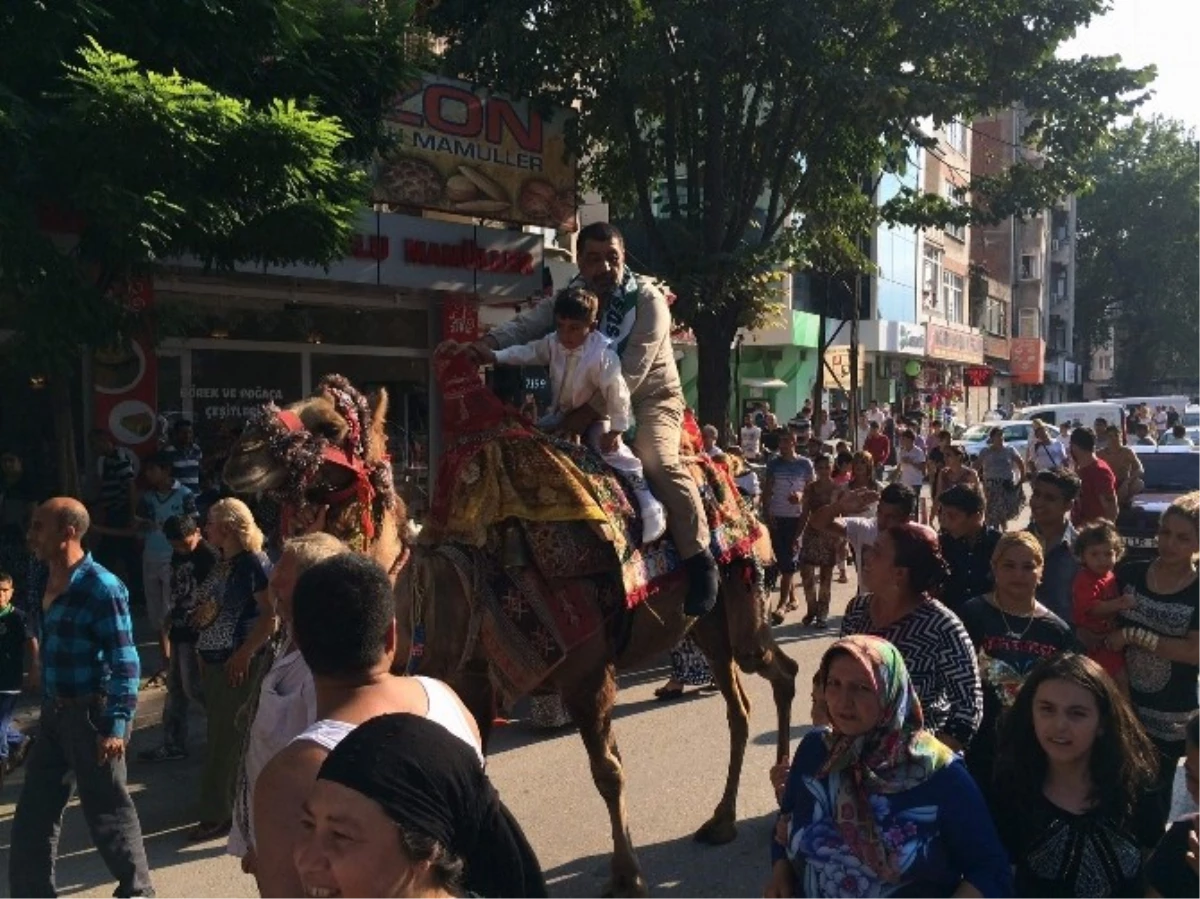 Romanların Develi Sünnet Merasimi İlgi Görüyor