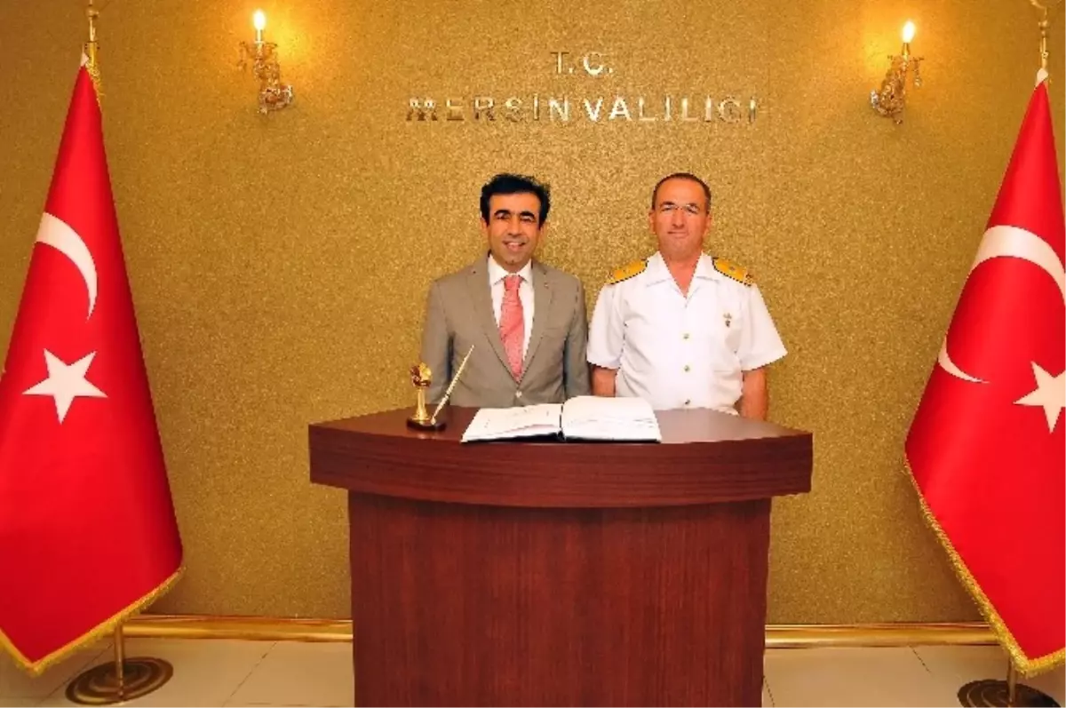 Akdeniz Bölge Komutanlığına Tuğamiral Demirhan Atandı