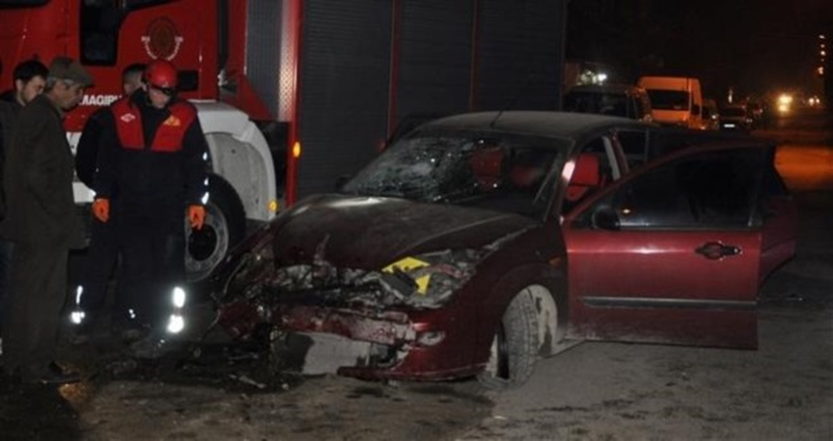 Antalya\'da Trafik Kazası: 3 Ölü, 4 Yaralı