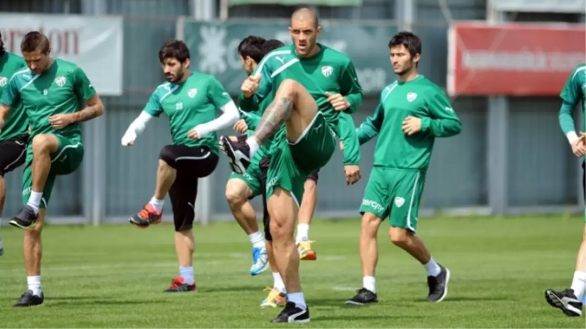 Bursaspor\'da Sezon Hazırlıkları