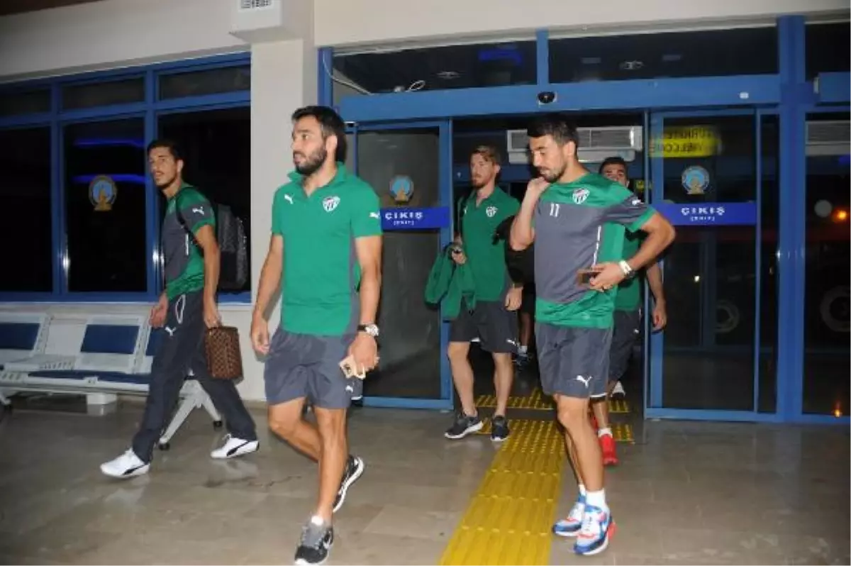 Bursaspor Trabzon\'da