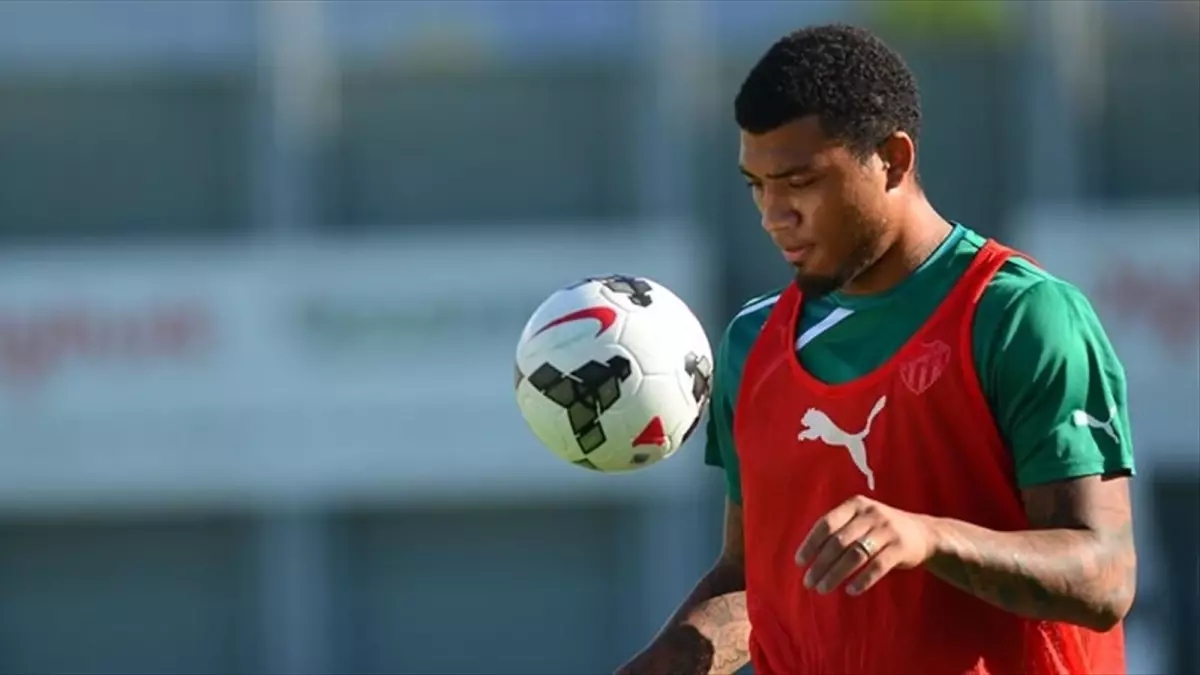 Colin Kazım Richards, Feyenoord\'a Transfer Oldu