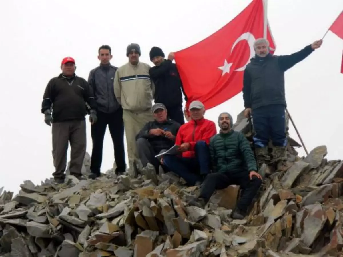 Doğa Sporu Yapanların Erciyes Tırmanışı