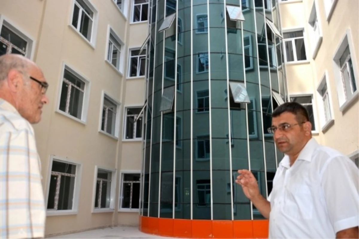 ÇOMÜ Eğitim Fakültesi Yeni Binasına Kavuşuyor