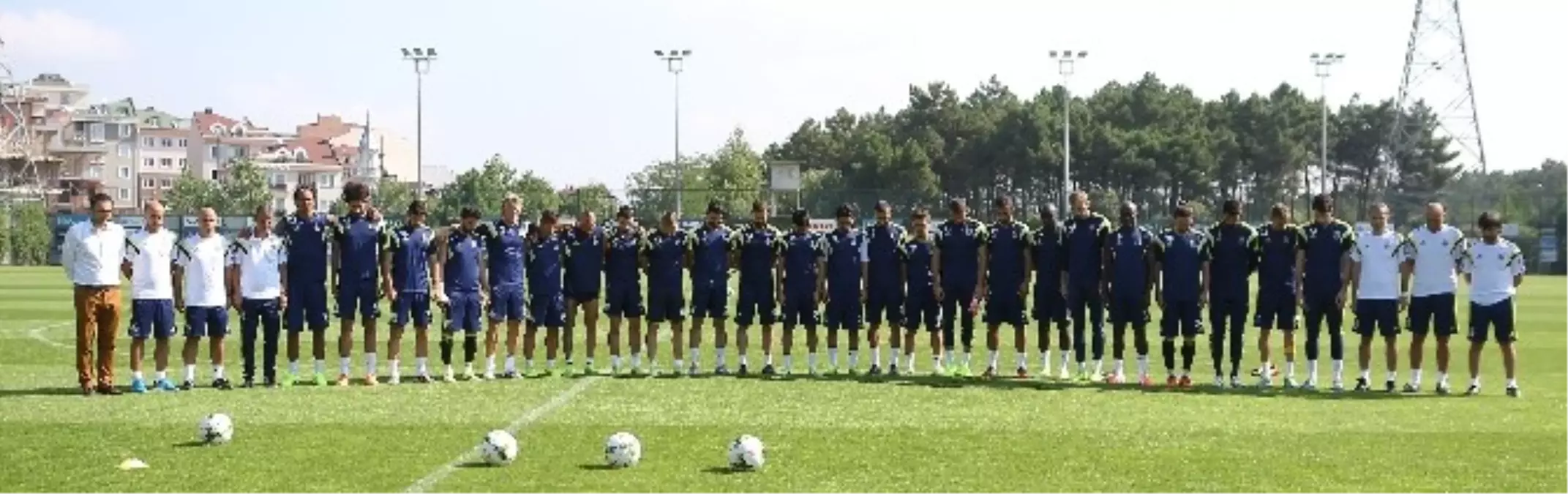 Fenerbahçe\'den, Süleyman Seba İçin Saygı Duruşu