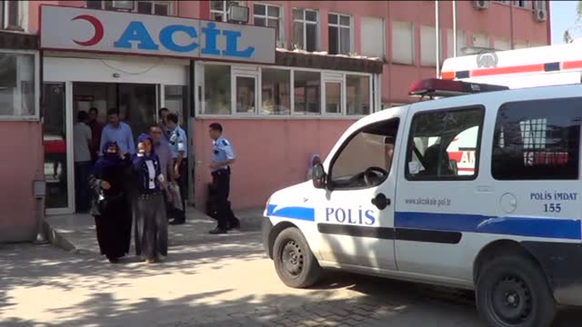 Suriye\'de bulunan erkek cesedi Akçakale\'ye getirildi -