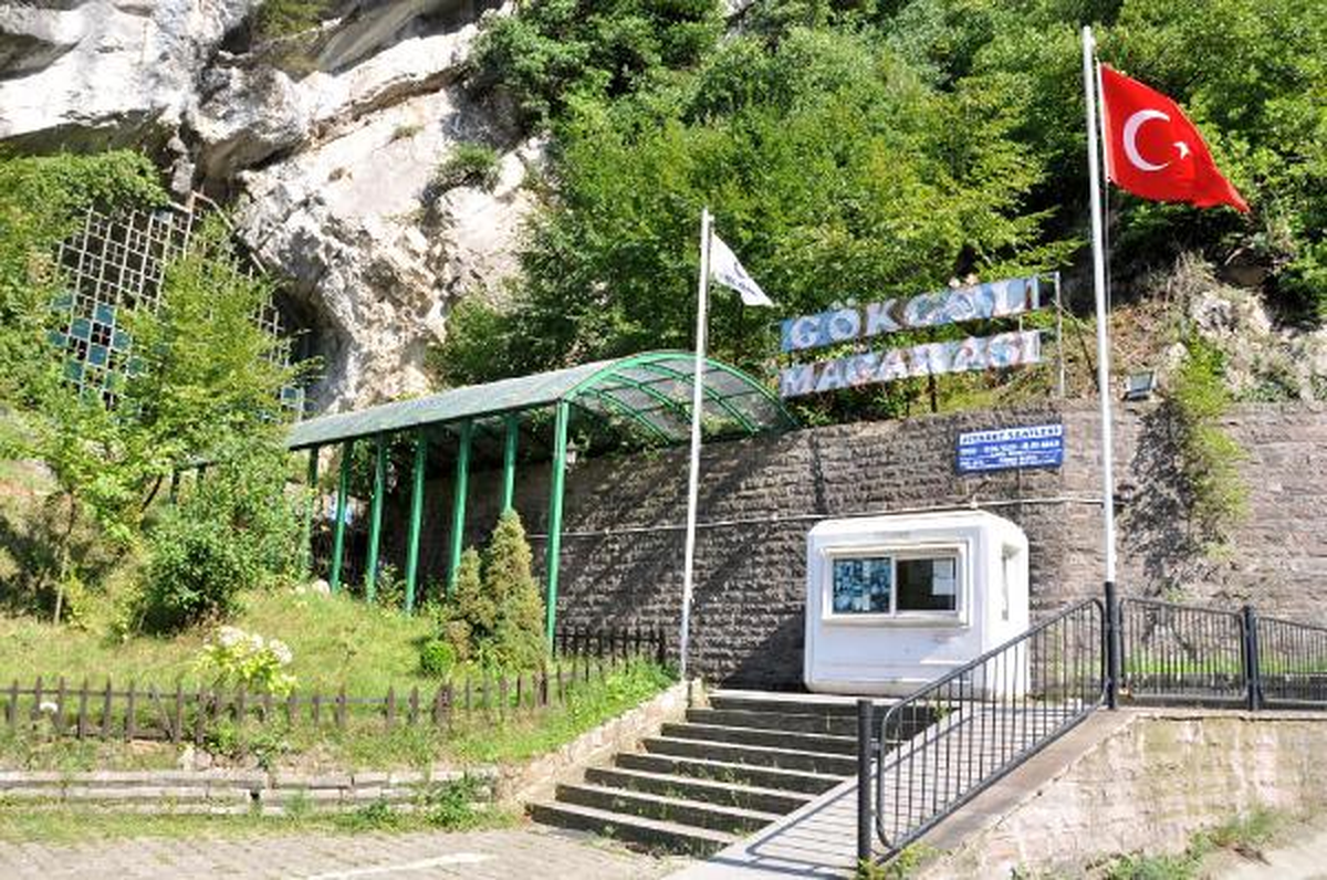 Zonguldak\'ta Turistik Mağaranın Kapalı Olmasına Tepki