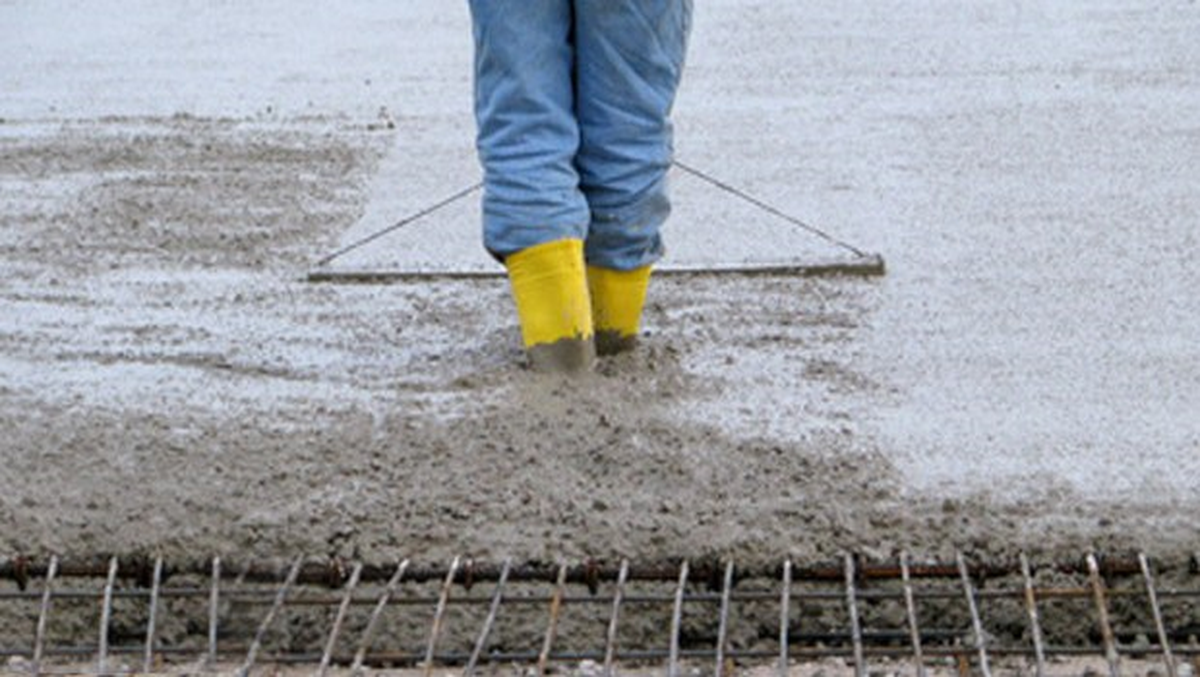 Üvey Kızını Boğdu, Gömdü ve Üzerine Beton Döktü