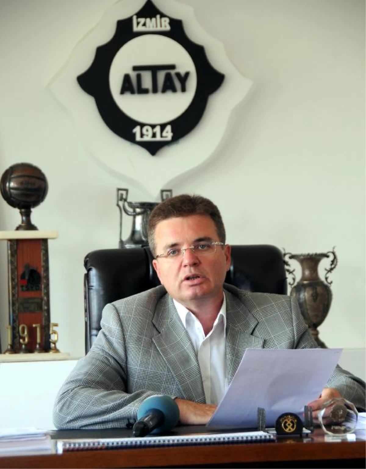 Altay: "Kulübe Yeniden İtibar Kazandırdık"