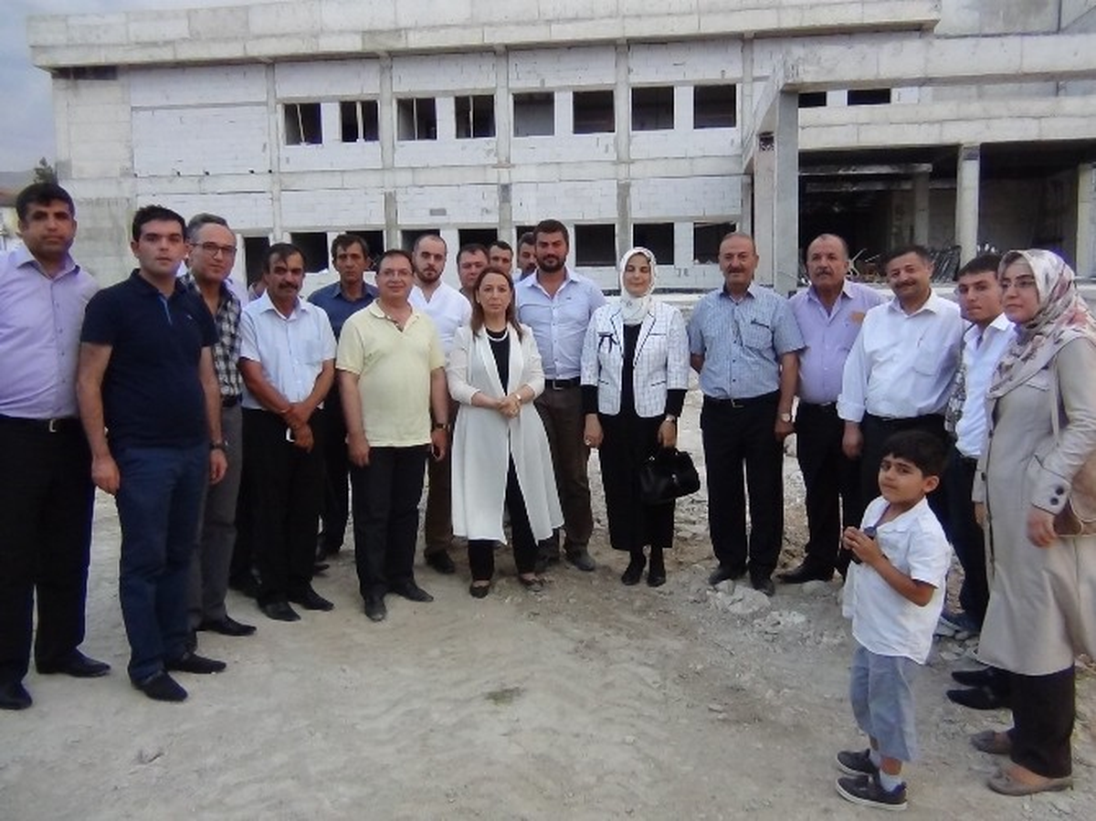 Çalık, "Akçadağ Kültür Merkezi İnşaatı İçin 2 Farklı Rapor Var"
