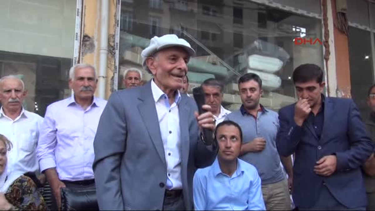 Eski HEP\'li 22 Yıl Sonra Doğduğu Topraklara Döndü