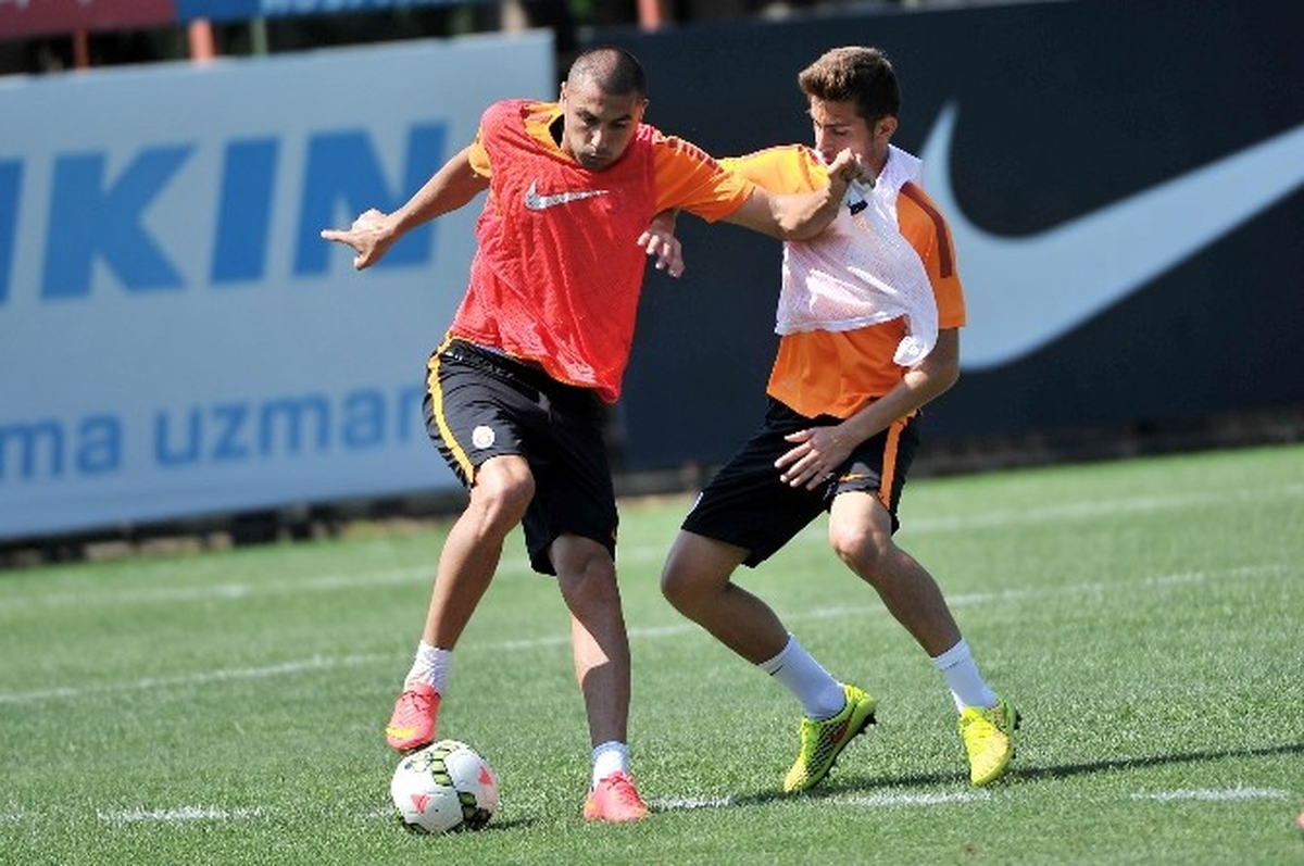 Galatasaray, Yeni Sezon Hazırlıklarını Sürdürüyor
