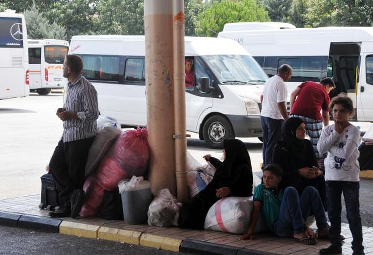 Suriyeliler Gaziantep\'ten Ayrılıyor