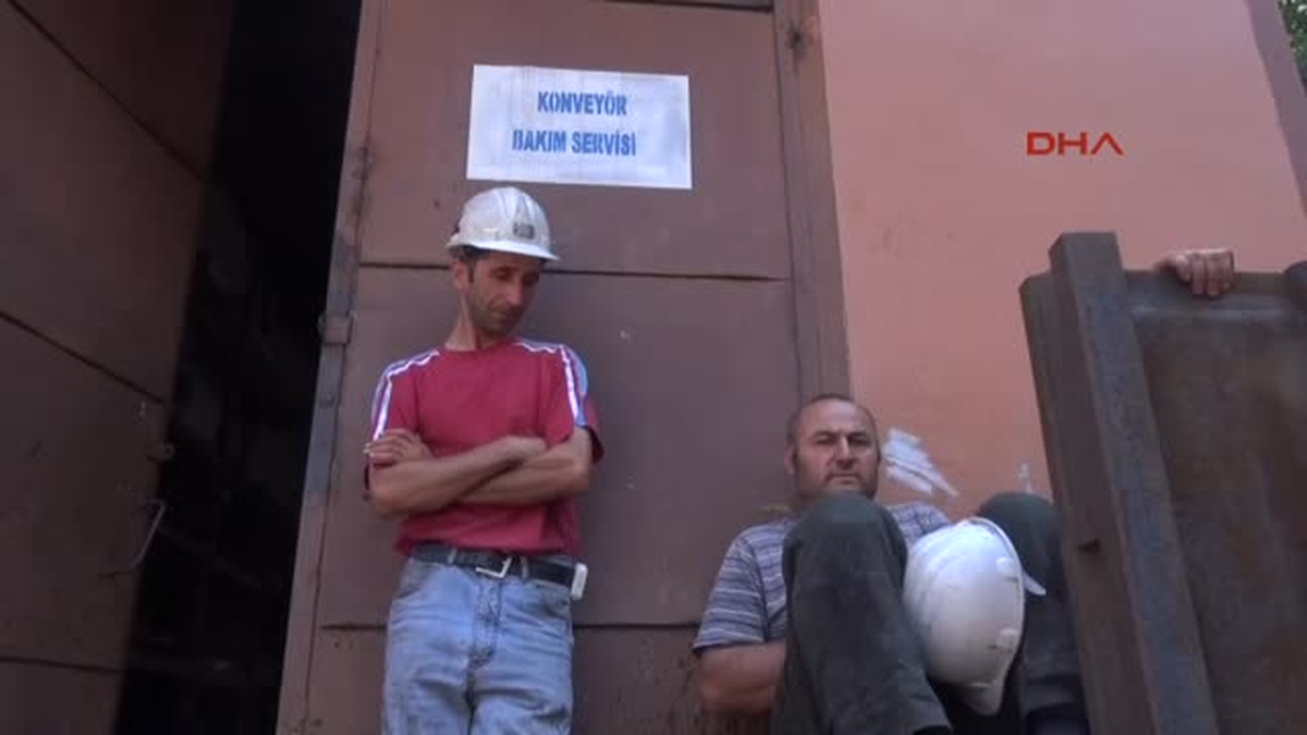 Ereğli\'de Maden Ocağında İşten Çıkarmalara Tepki Eylemi
